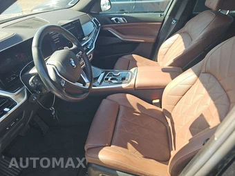 2025 BMW X5 xDrive40i - miniatura 13