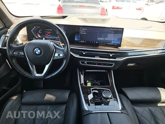 2025 BMW X5 xDrive40i - miniatura 17