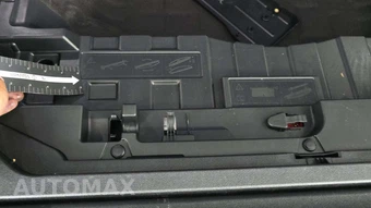 2025 BMW X5 xDrive40i - miniatura 29