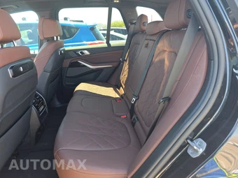 2025 BMW X5 xDrive40i - miniatura 13