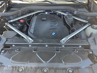 2025 BMW X5 xDrive40i - miniatura 16