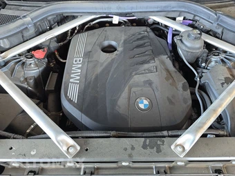 2025 BMW X5 xDrive40i - miniatura 16