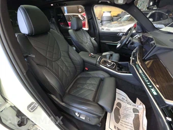 2025 BMW X5 xDrive40i – miniatura 18