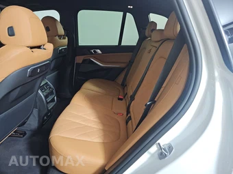 2025 BMW X5 xDrive40i – miniatura 13