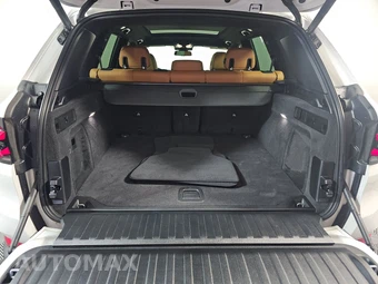 2025 BMW X5 xDrive40i – miniatura 17