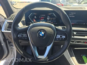 2025 BMW X5 xDrive40i - miniatura 16
