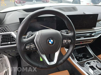 2025 BMW X5 xDrive40i - miniatura 10
