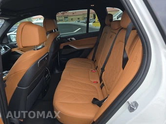 2025 BMW X5 xDrive40i - miniatura 13