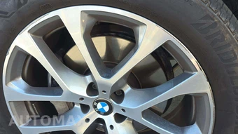 2025 BMW X5 xDrive40i - miniatura 24