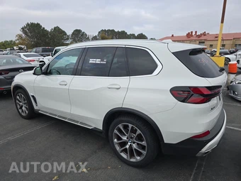 2025 BMW X5 xDrive40i - miniatura 6