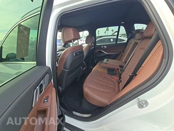 2025 BMW X5 xDrive40i - miniatura 19