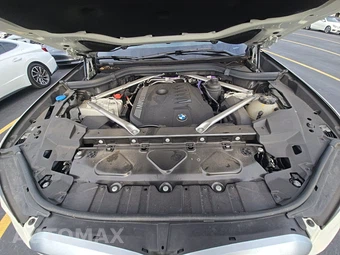 2025 BMW X5 xDrive40i - miniatura 22