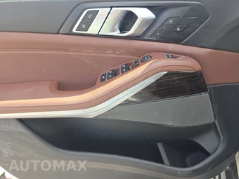 2025 BMW X5 xDrive40i - miniatura 15