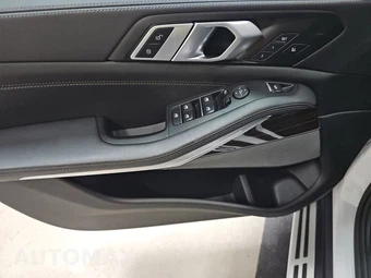 2025 BMW X5 xDrive40i – miniatura 9