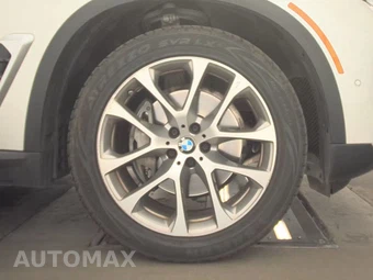 2025 BMW X5 xDrive40i - miniatura 10