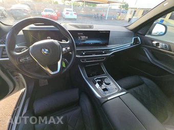 2025 BMW X5 xDrive40i - miniatura 17