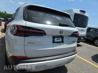 2025 BMW X5 xDrive40i - miniatura 5