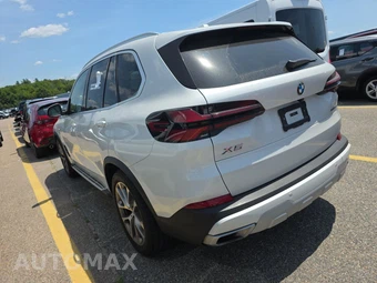 2025 BMW X5 xDrive40i - miniatura 6