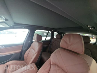 2025 BMW X5 xDrive40i - miniatura 14