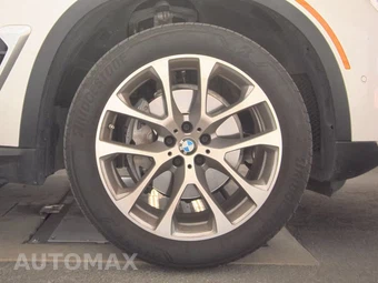 2025 BMW X5 xDrive40i – miniatura 10