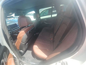 2025 BMW X5 xDrive40i – miniatura 19