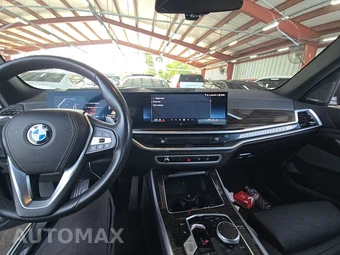 2025 BMW X5 xDrive40i - miniatura 17