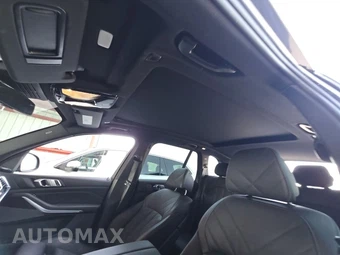 2025 BMW X5 xDrive40i - miniatura 20