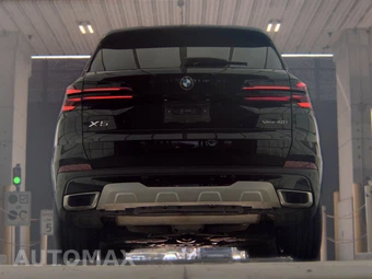 2025 BMW X5 xDrive40i - miniatura 7