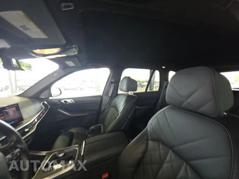 2025 BMW X5 xDrive40i - miniatura 20