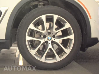 2025 BMW X5 xDrive40i - miniatura 10