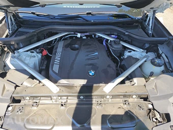 2025 BMW X5 xDrive40i - miniatura 22