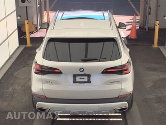 2025 BMW X5 xDrive40i - miniatura 6