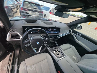 2025 BMW X5 xDrive40i - miniatura 17