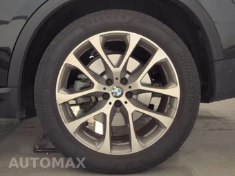 2025 BMW X5 xDrive40i – miniatura 12