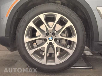 2025 BMW X5 xDrive40i – miniatura 9