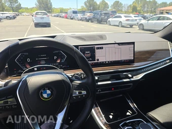 2025 BMW X5 xDrive40i – miniatura 11