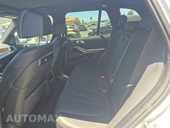 2025 BMW X5 xDrive40i – miniatura 13