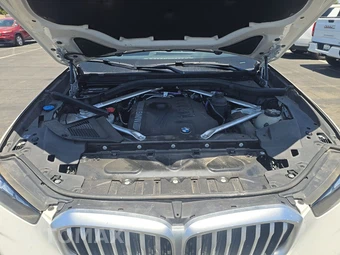 2025 BMW X5 xDrive40i – miniatura 16