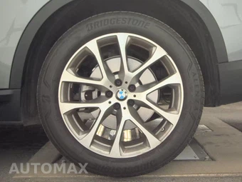 2025 BMW X5 xDrive40i – miniatura 12