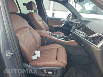 2025 BMW X5 xDrive40i – miniatura 14