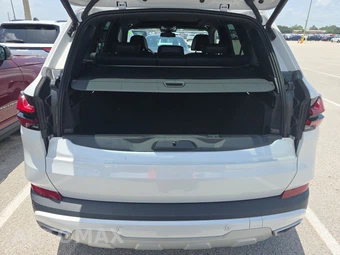 2025 BMW X5 xDrive40i – miniatura 23
