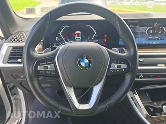 2025 BMW X5 xDrive40i - miniatura 16