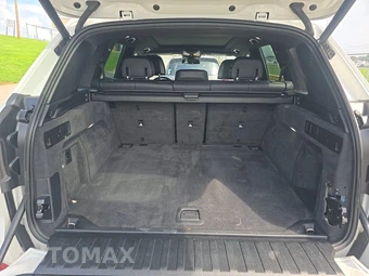 2025 BMW X5 xDrive40i - miniatura 23
