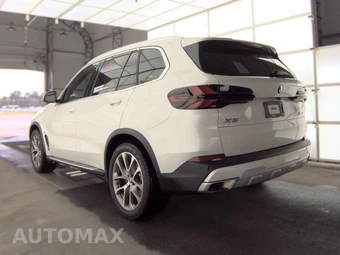 2025 BMW X5 xDrive40i - miniatura 8