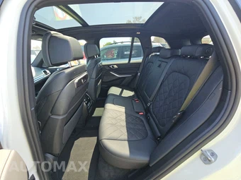 2025 BMW X5 xDrive40i - miniatura 13