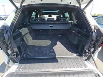 2025 BMW X5 xDrive40i - miniatura 17
