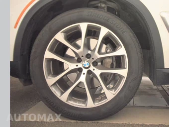 2025 BMW X5 xDrive40i – miniatura 9