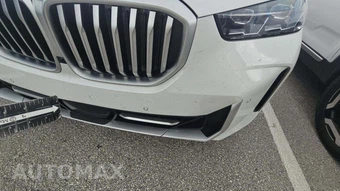 2025 BMW X5 xDrive40i - miniatura 26
