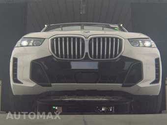 2025 BMW X5 xDrive40i M SPORT LINE - miniatura 3