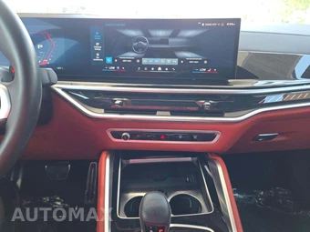 2025 BMW X6 M Competition - miniatura 10